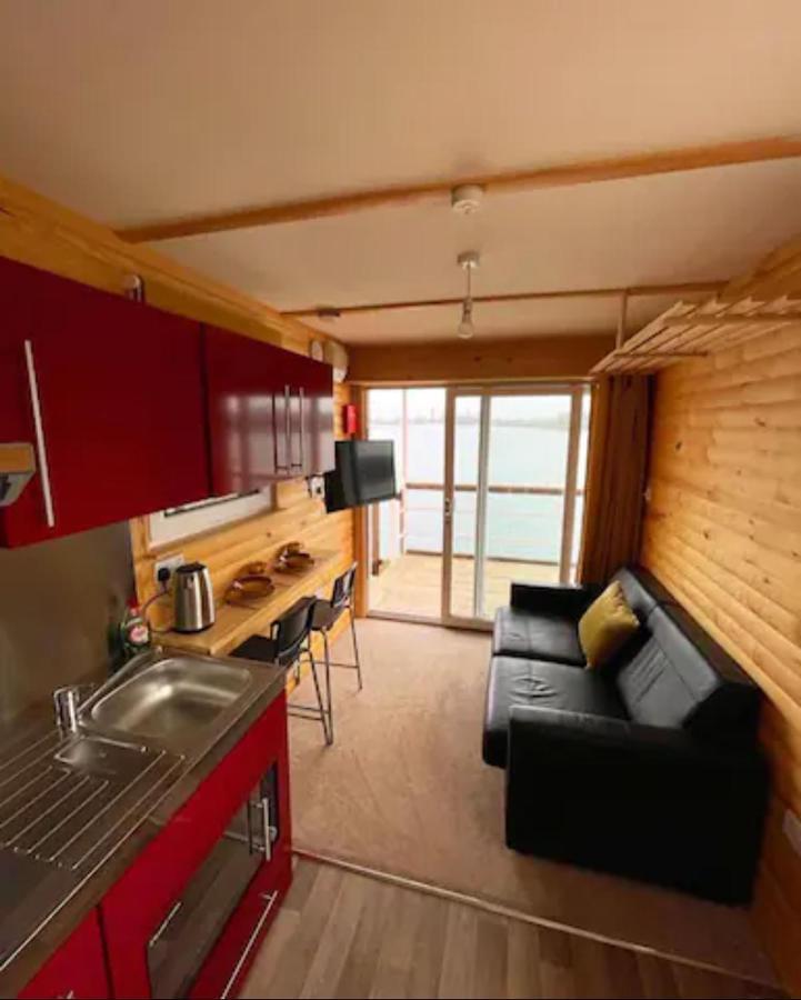 Lake View Lodge Pod Chichester Extérieur photo